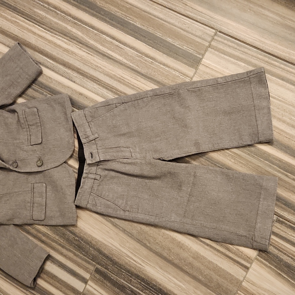 Janie and Jack Lined Suit: Classic Lined Blazer and Lined Pants 18-24 Months - Picture 6 of 9